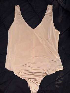 Fashion Nova Light Beige Sleeveless V-Neck Bodysuit